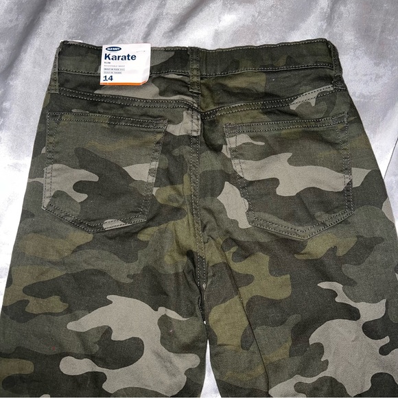 Old Navy Army Fatigue Pants - Picture 11 of 12